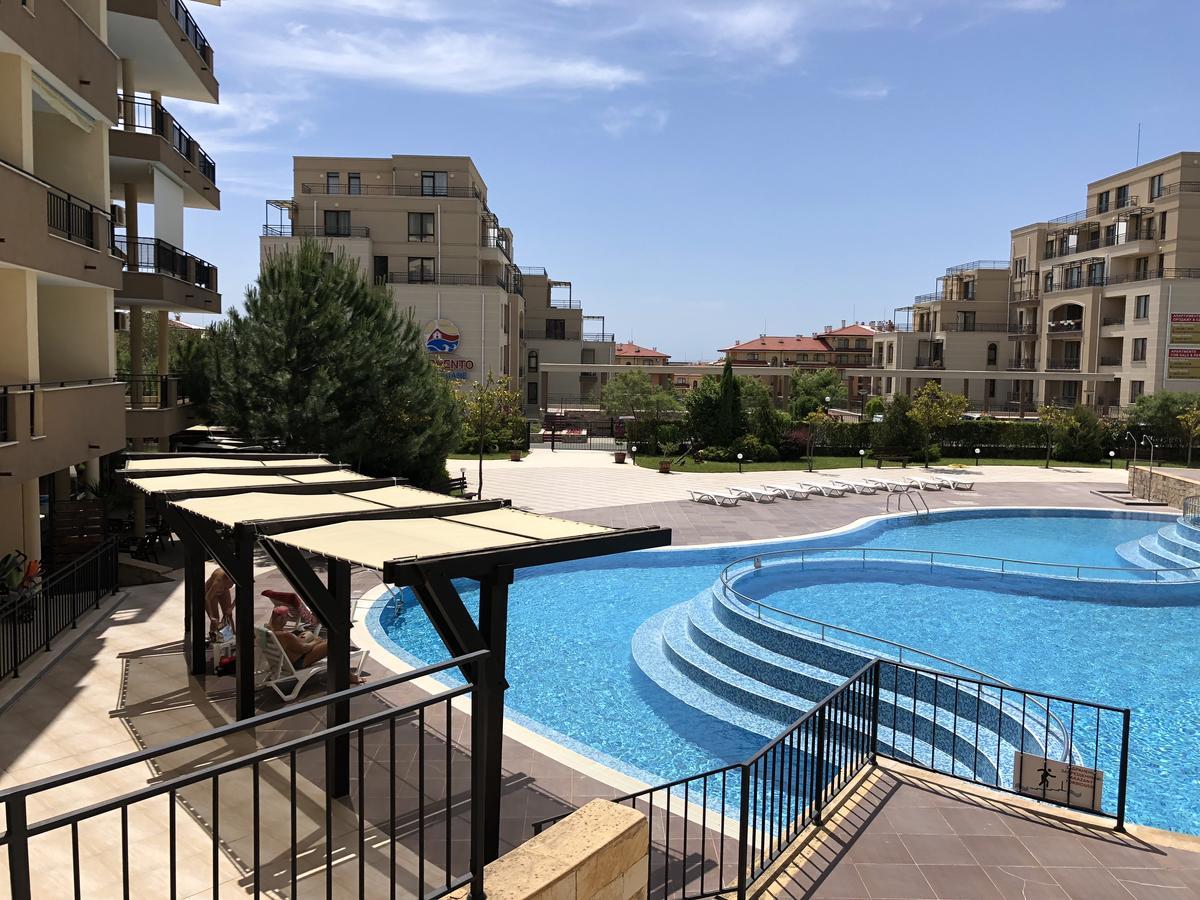 Vp Luxor Studio Sveti Vlas Exteriér fotografie