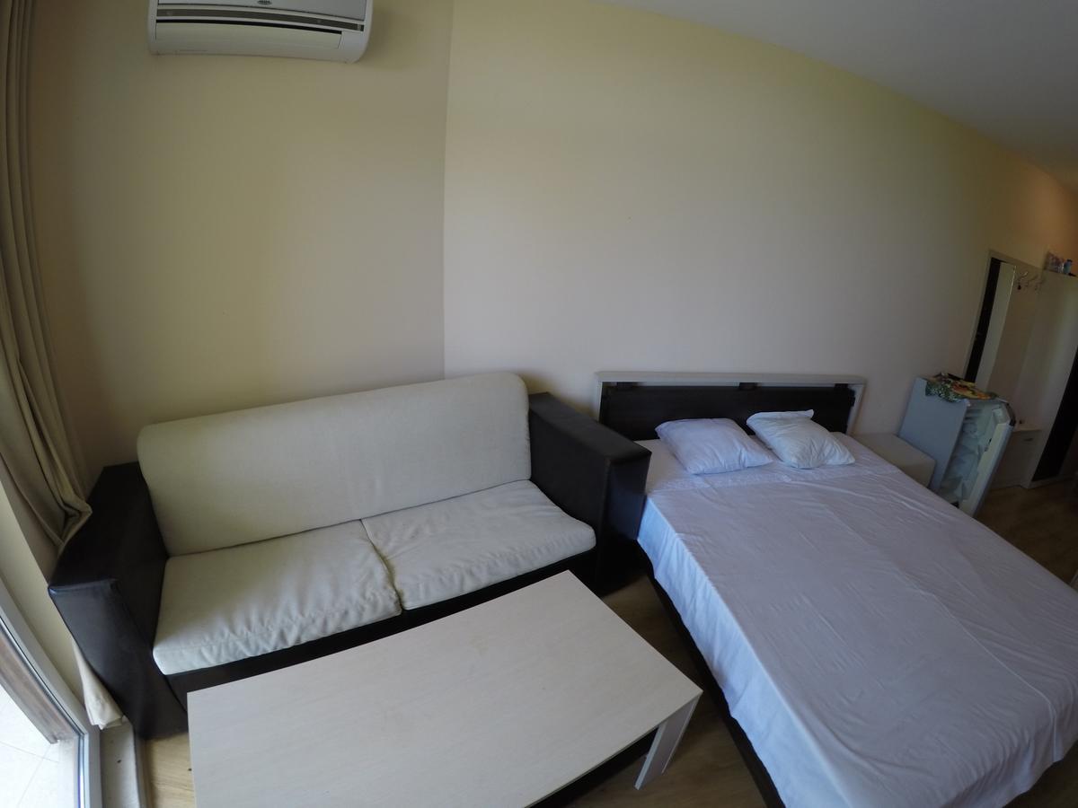 Vp Luxor Studio Sveti Vlas Exteriér fotografie